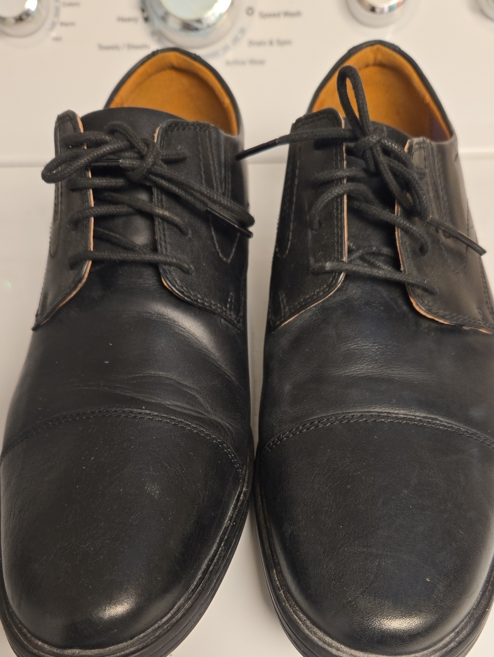 Clarks Black Leather Cap-Toe Derby Shoes